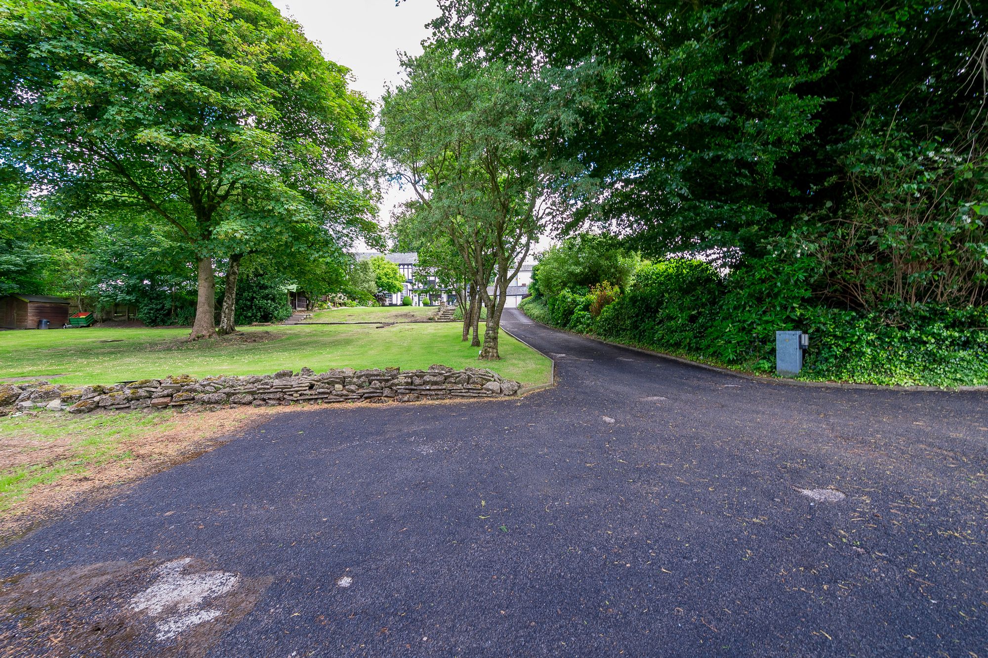 3 bed for sale in Clarkes Hill, Manchester  - Property Image 57