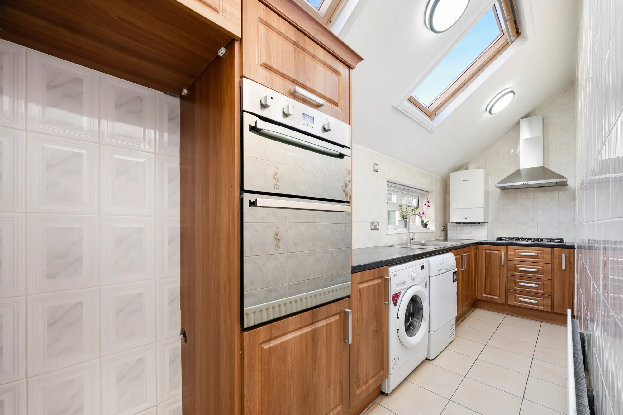 4 bed detached house for sale in Carlton Drive, Manchester  - Property Image 21