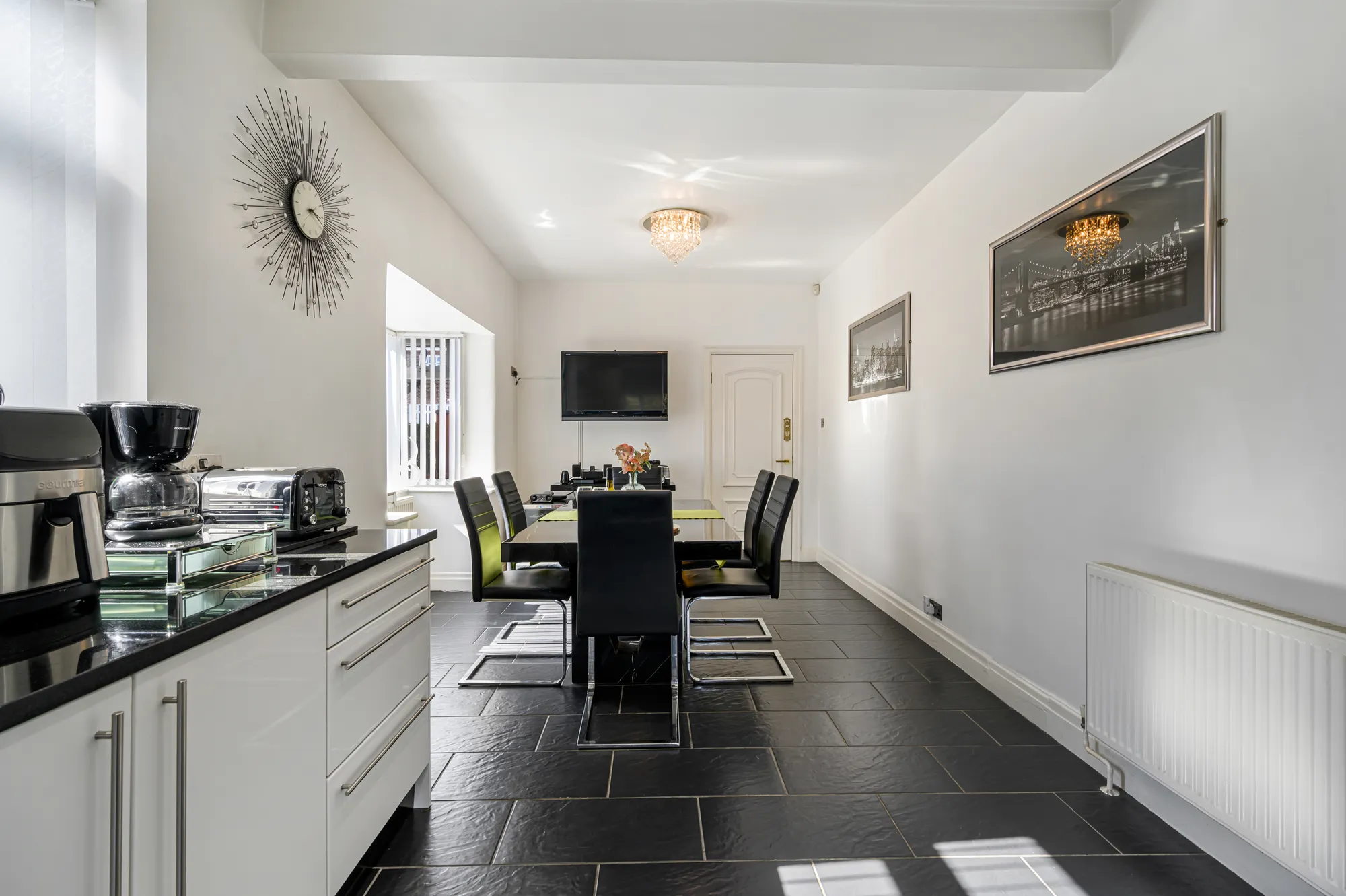 4 bed house for sale in Castle Hill Road, Manchester  - Property Image 19