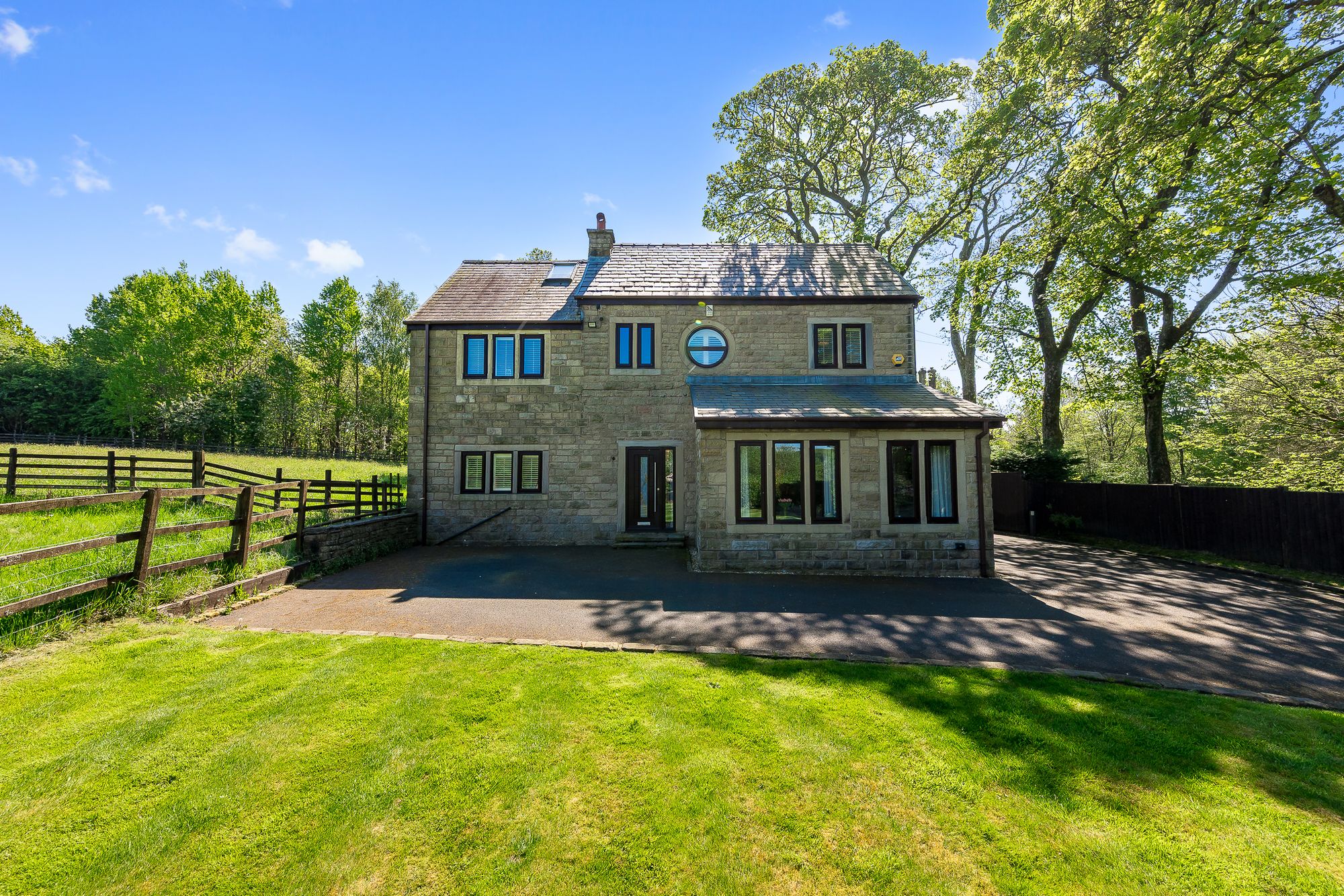 3 bed detached house for sale in Dunscar Fold, Bolton  - Property Image 31