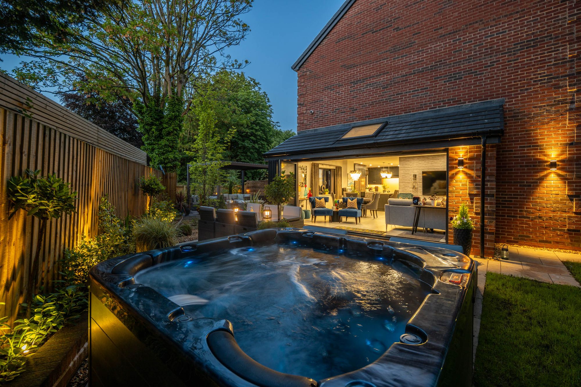 5 bed house for sale in Belfry View, Manchester  - Property Image 4