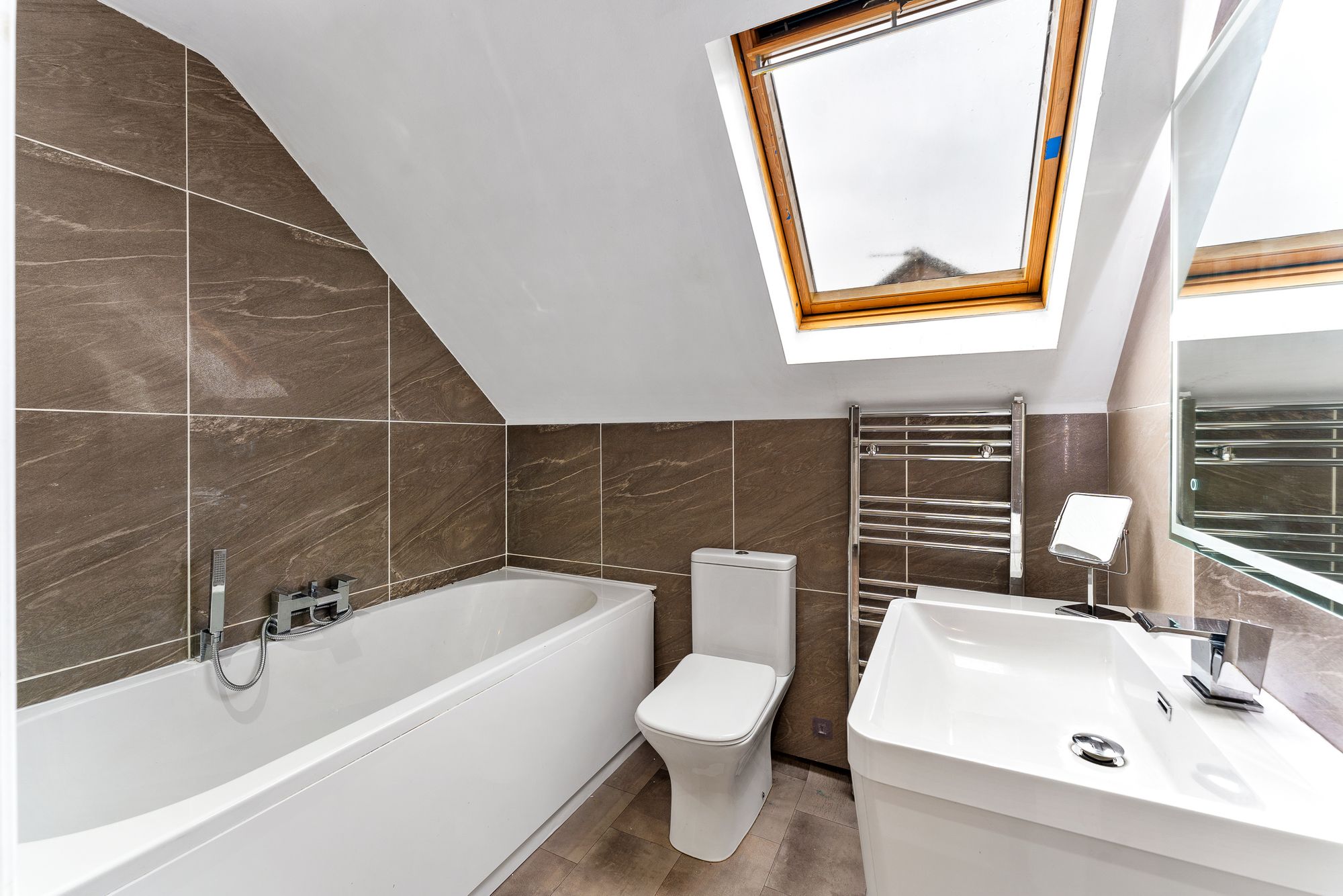 3 bed detached house for sale in Stanley Drive, Manchester  - Property Image 37