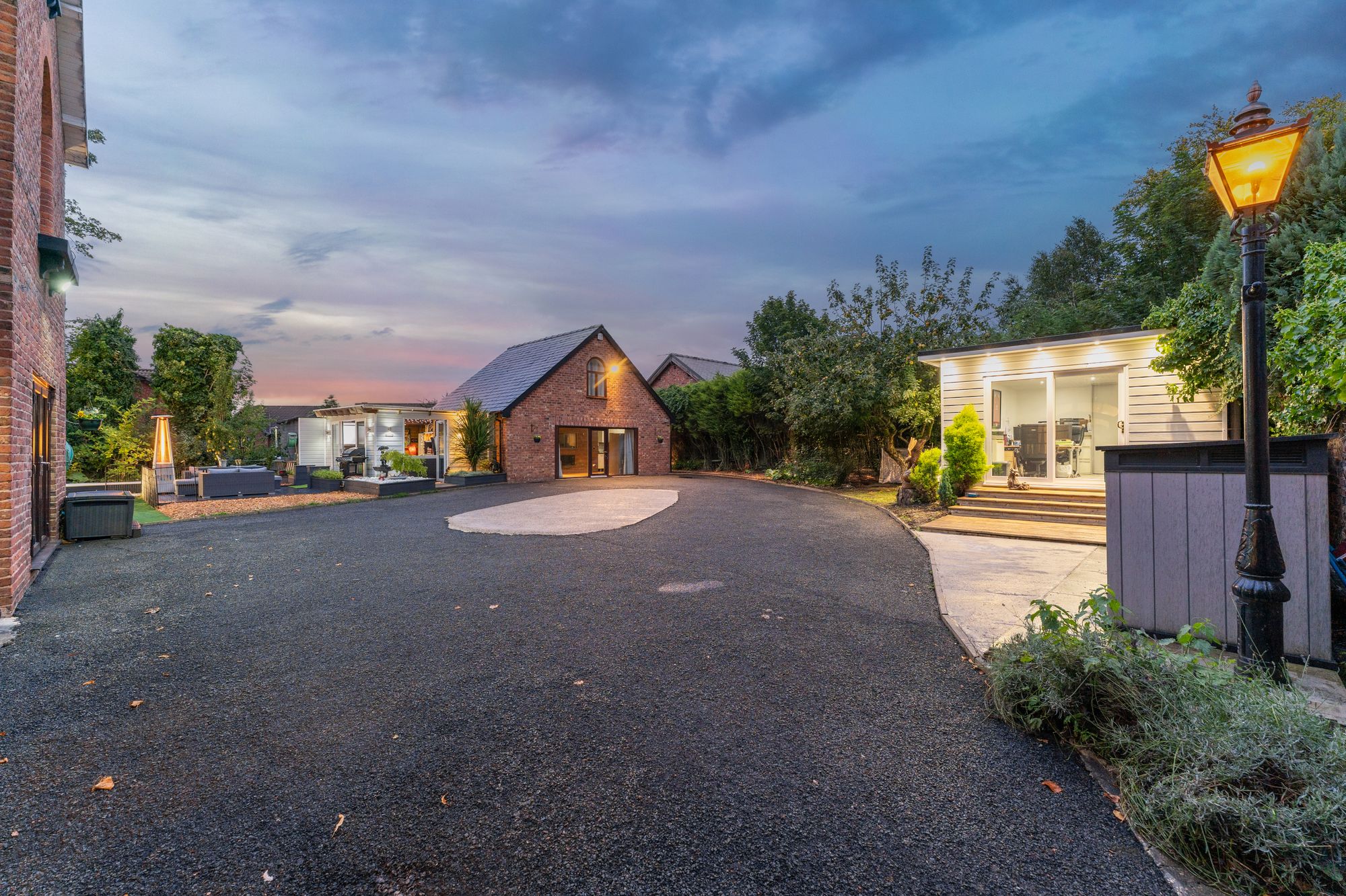 3 bed detached house for sale in Stanley Drive, Manchester  - Property Image 57