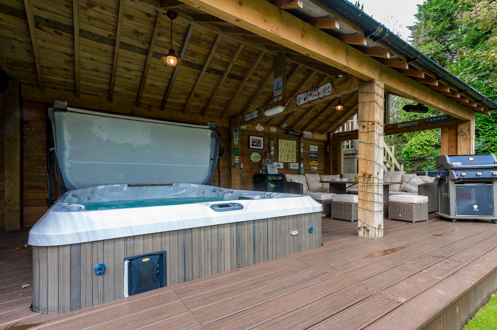 4 bed house for sale in Albert Road West, Bolton, BL1 (ref 555065