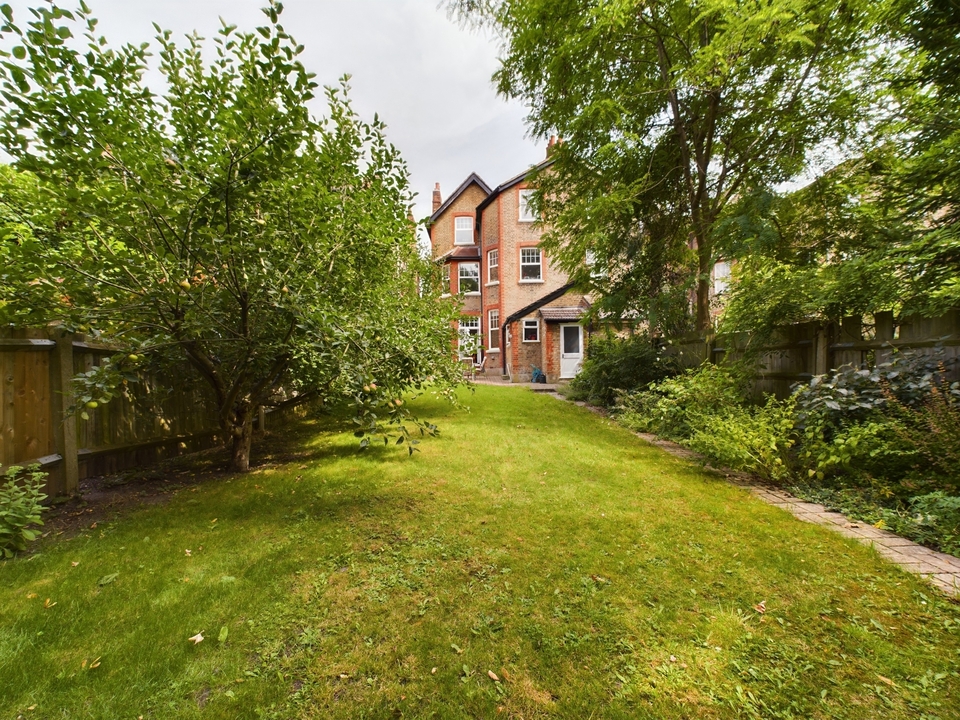 6 bed semi-detached house for sale in Riggindale Road, London  - Property Image 8