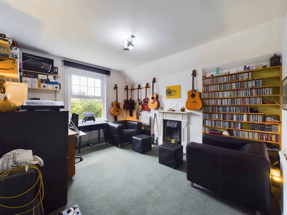 6 bed semi-detached house for sale in Riggindale Road, London  - Property Image 13