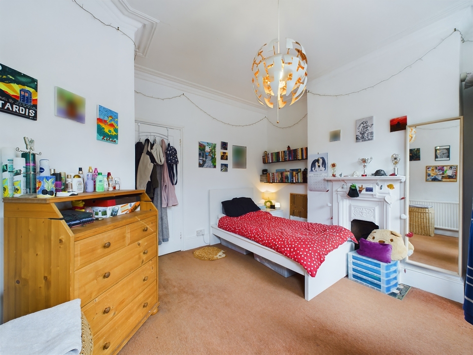 6 bed semi-detached house for sale in Riggindale Road, London  - Property Image 18