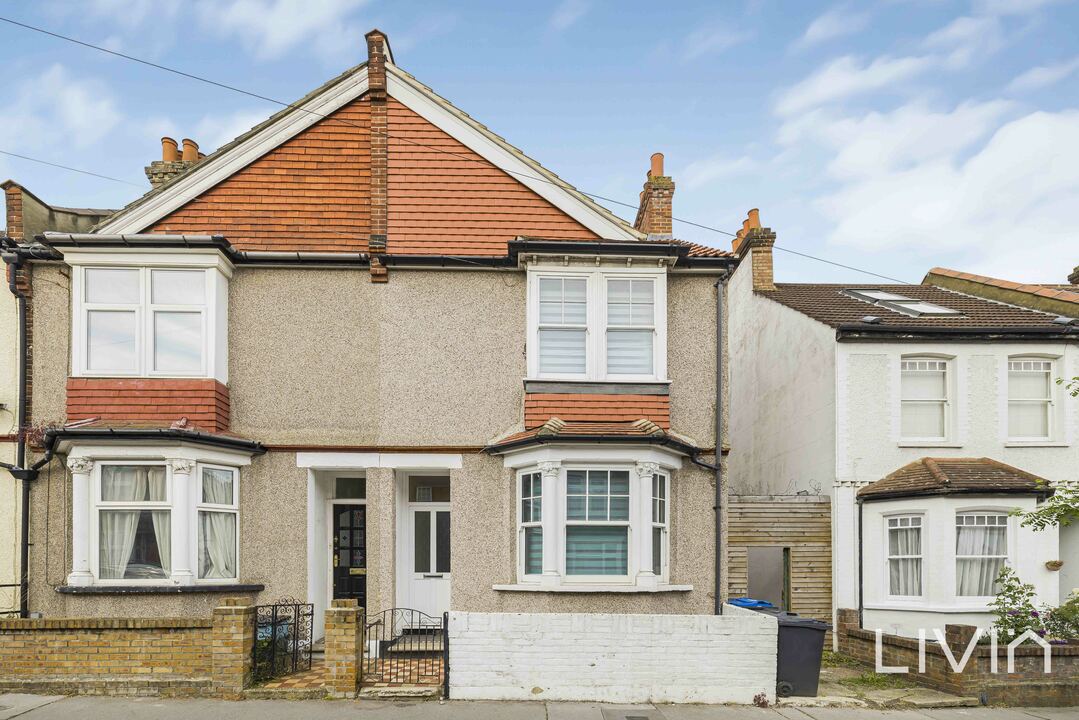 3 bed end of terrace house for sale in Addiscombe Court Road, Croydon  - Property Image 18