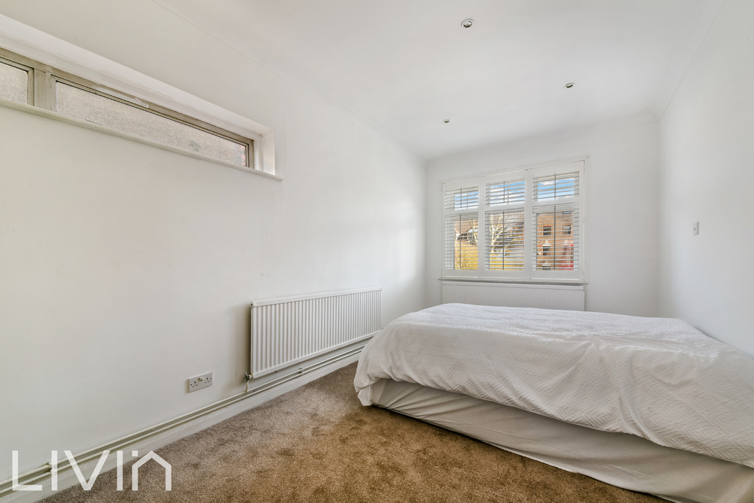 6 bed semi-detached house for sale in Brighton Road, Purley 6