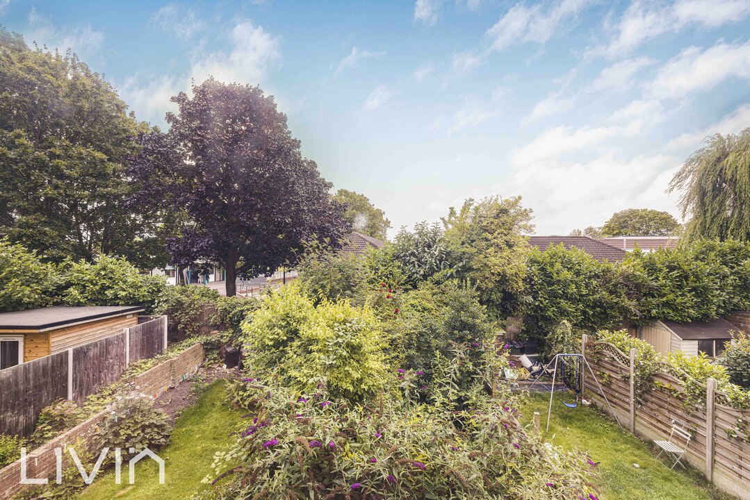 2 bed terraced house for sale in Laurier Road, Croydon 14