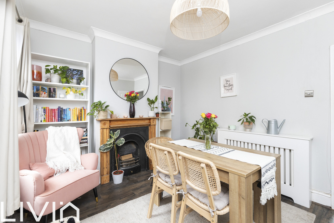 2 bed terraced house for sale in Laud Street, Croydon  - Property Image 4