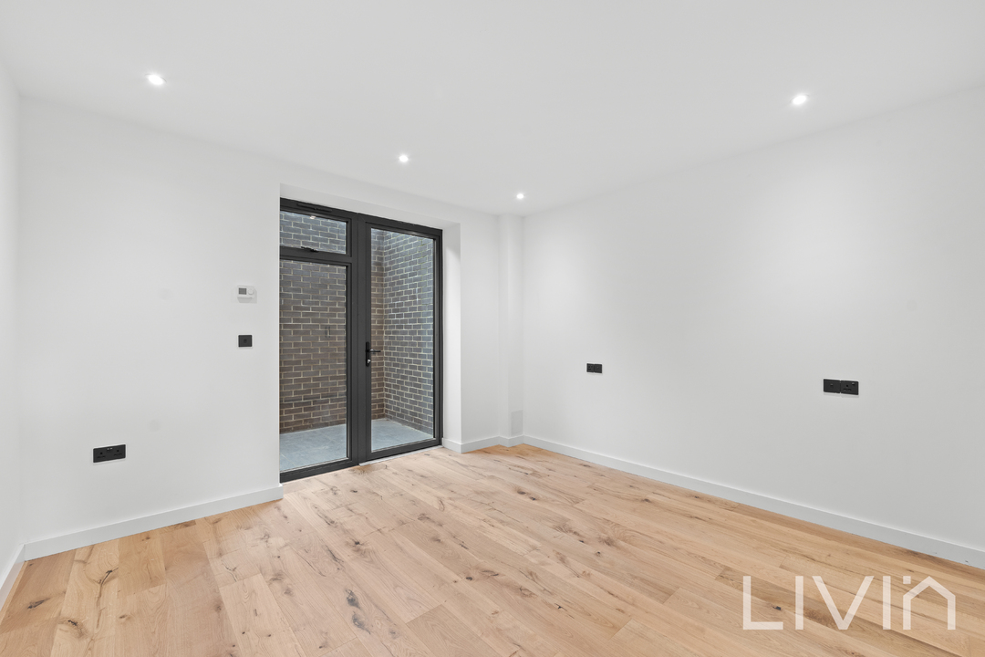 3 bed maisonette for sale in Purley Rise, Purley 13