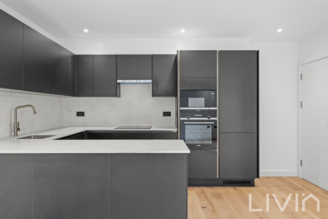 3 bed maisonette for sale in Purley Rise, Purley 5