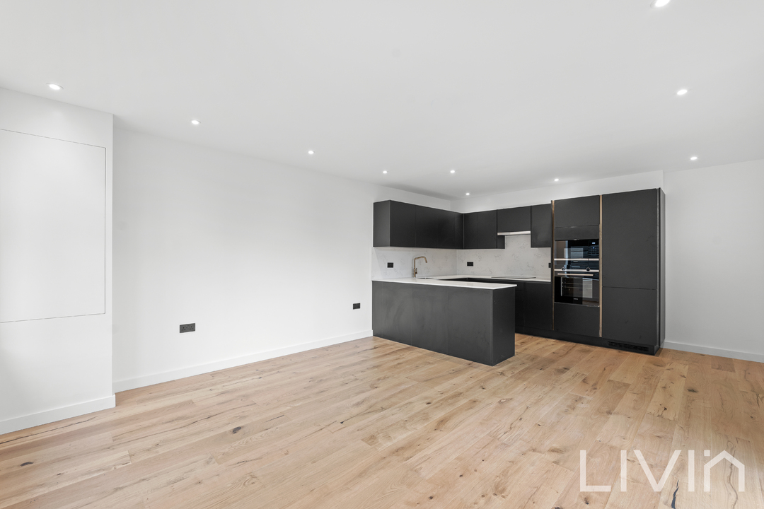 3 bed maisonette for sale in Purley Rise, Purley 4