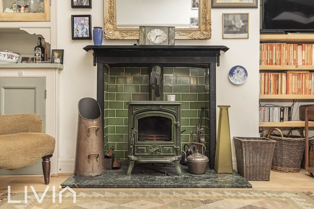 4 bed semi-detached house for sale in Ashburton Avenue, Croydon  - Property Image 4