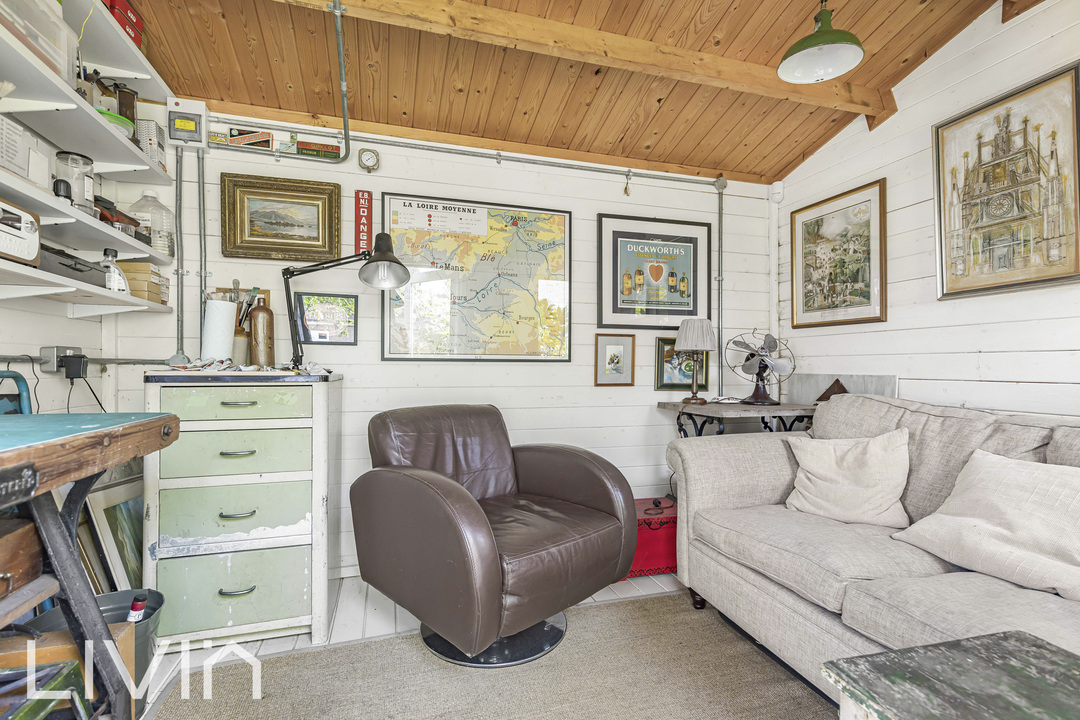 4 bed semi-detached house for sale in Ashburton Avenue, Croydon 15