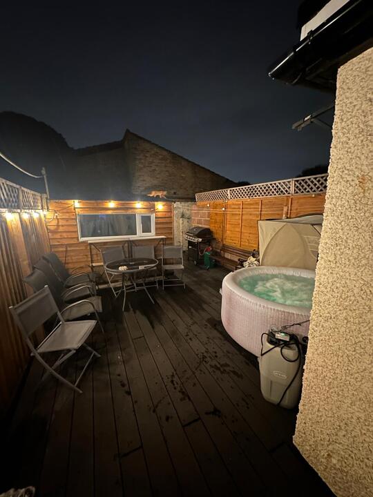 2 bed terraced house for sale in Warren Road, Croydon 12