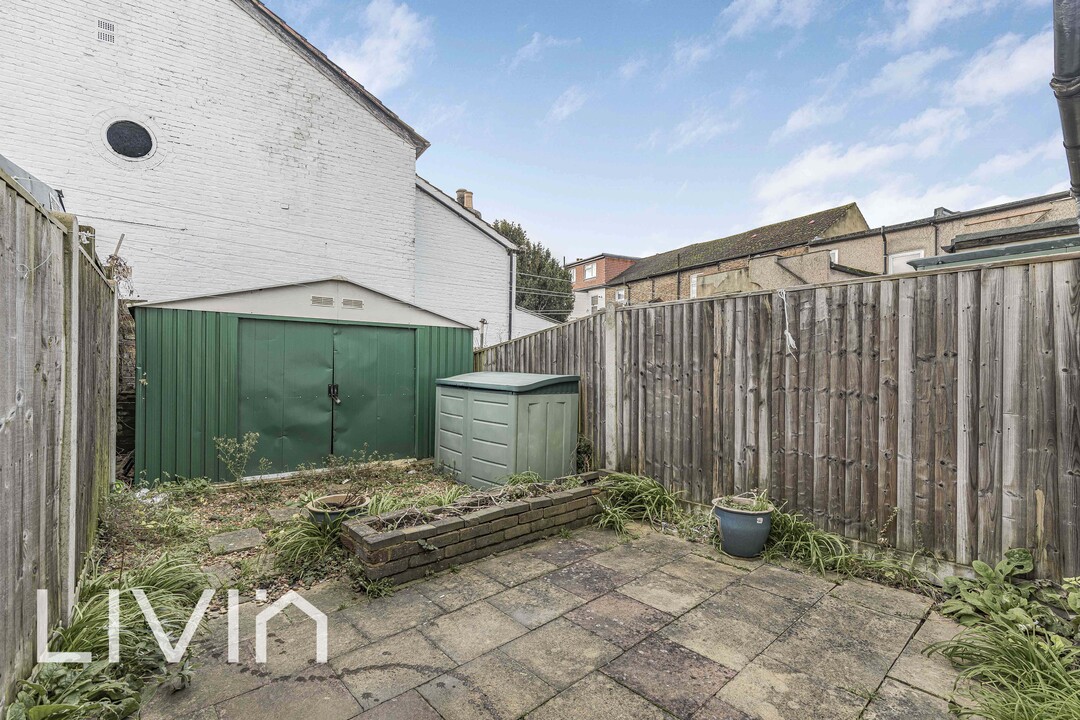 2 bed terraced house for sale in Lower Church Street, Croydon 7