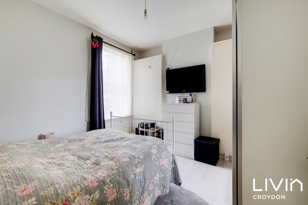 2 bed apartment for sale in Mersham Road, Croydon  - Property Image 7