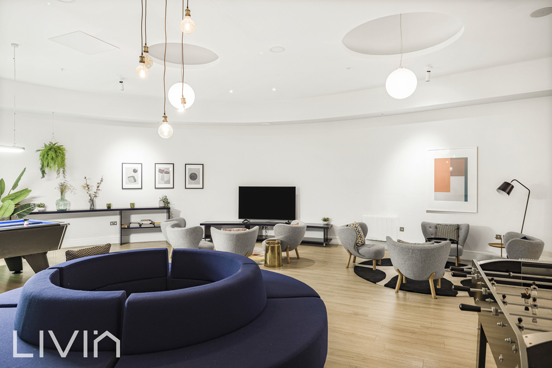 1 bed studio flat to rent in Capella Court, Purley 15