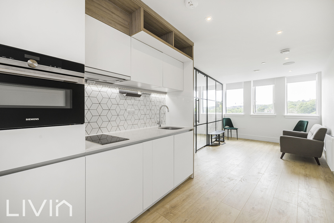 1 bed studio flat to rent in Capella Court, Purley 1