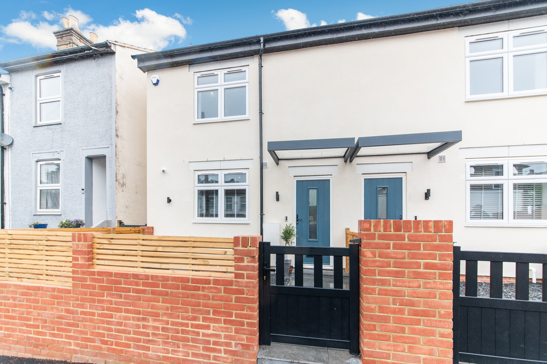 3 bed semi-detached house to rent in Newark Road, South Croydon  - Property Image 12