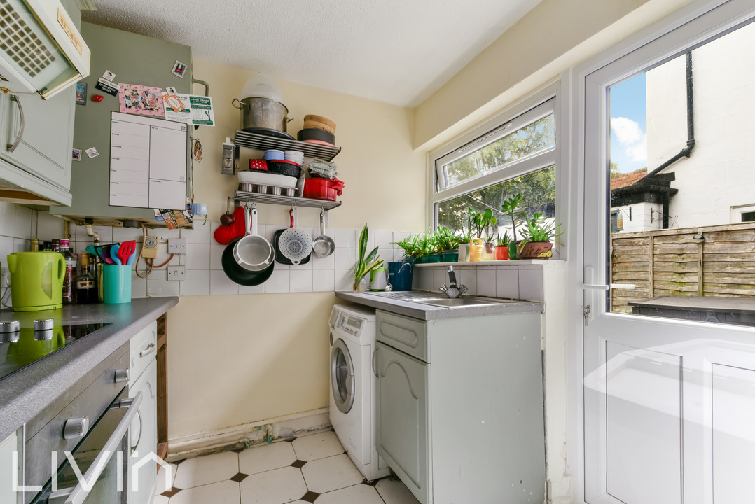 1 bed apartment for sale in Zion Place, Thornton Heath  - Property Image 6