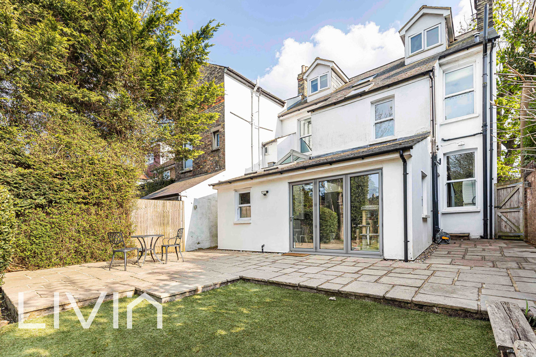 5 bed semi-detached house for sale in Waddon Road, Croydon  - Property Image 20