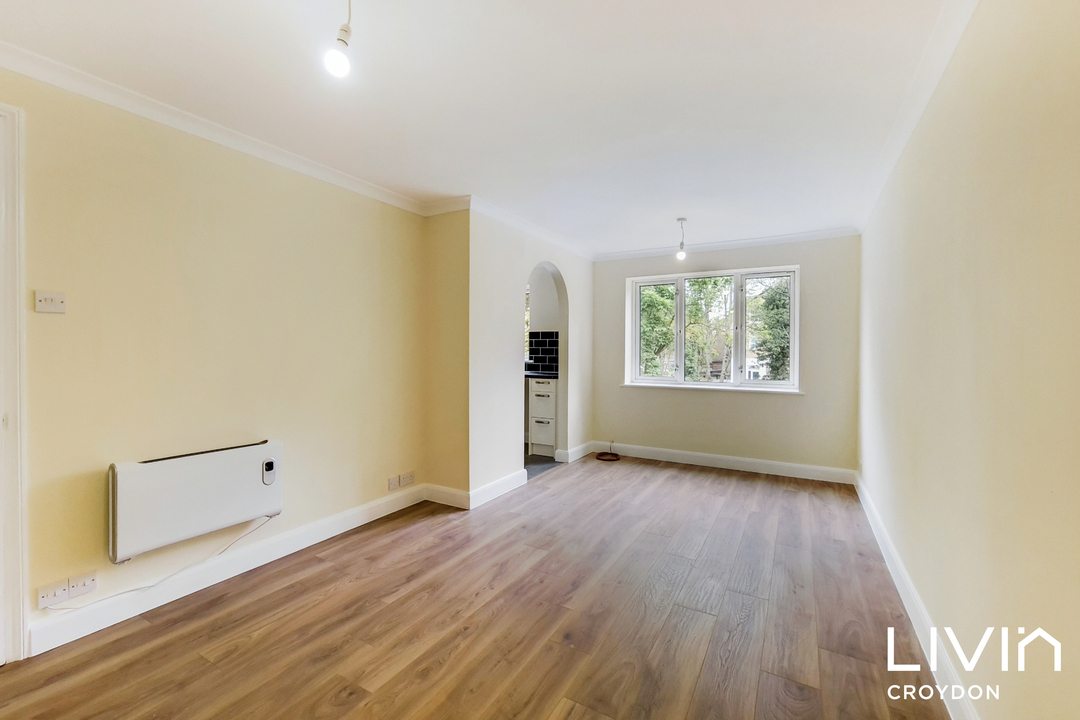 2 bed apartment for sale in Muggeridge Close, South Croydon  - Property Image 2
