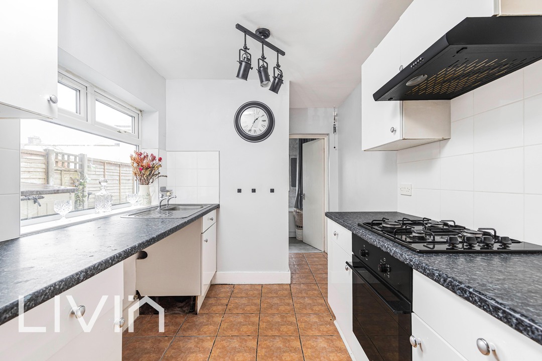 3 bed terraced house for sale in Morland Road, Croydon 7