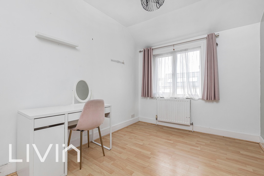 3 bed terraced house for sale in Morland Road, Croydon 12