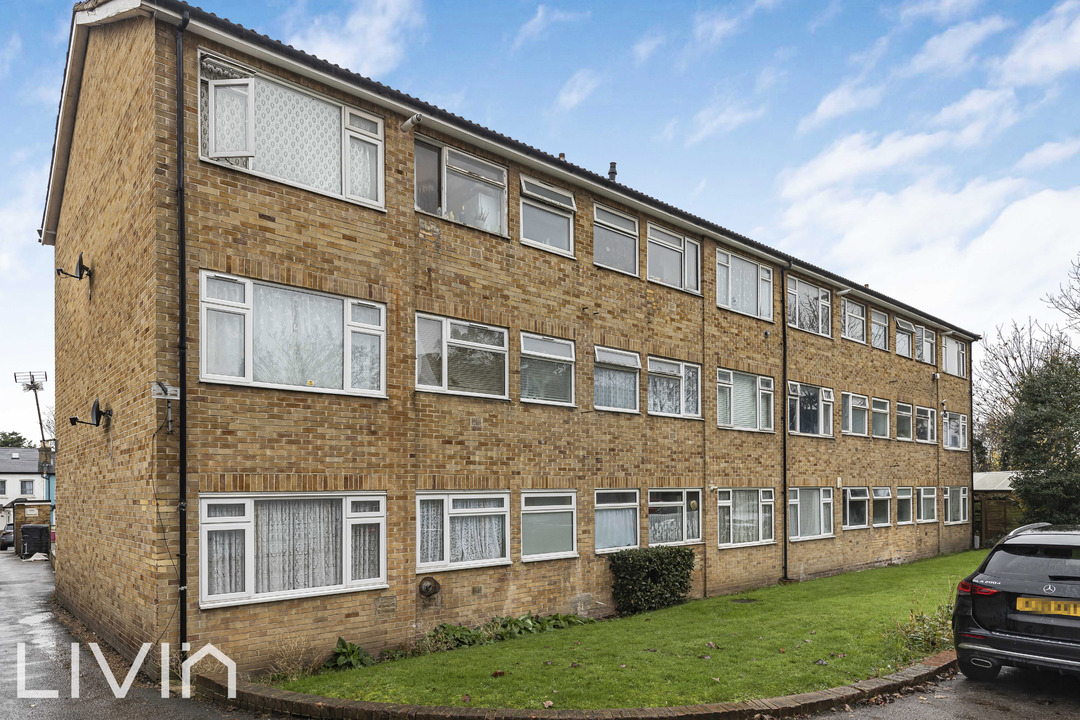 2 bed apartment for sale in Queensbury Court, Thornton Heath 15