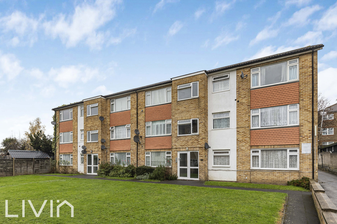 2 bed apartment for sale in Queensbury Court, Thornton Heath 14