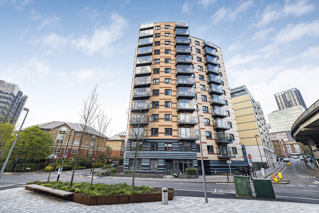 1 bed apartment to rent in Wandle Road, Croydon  - Property Image 1