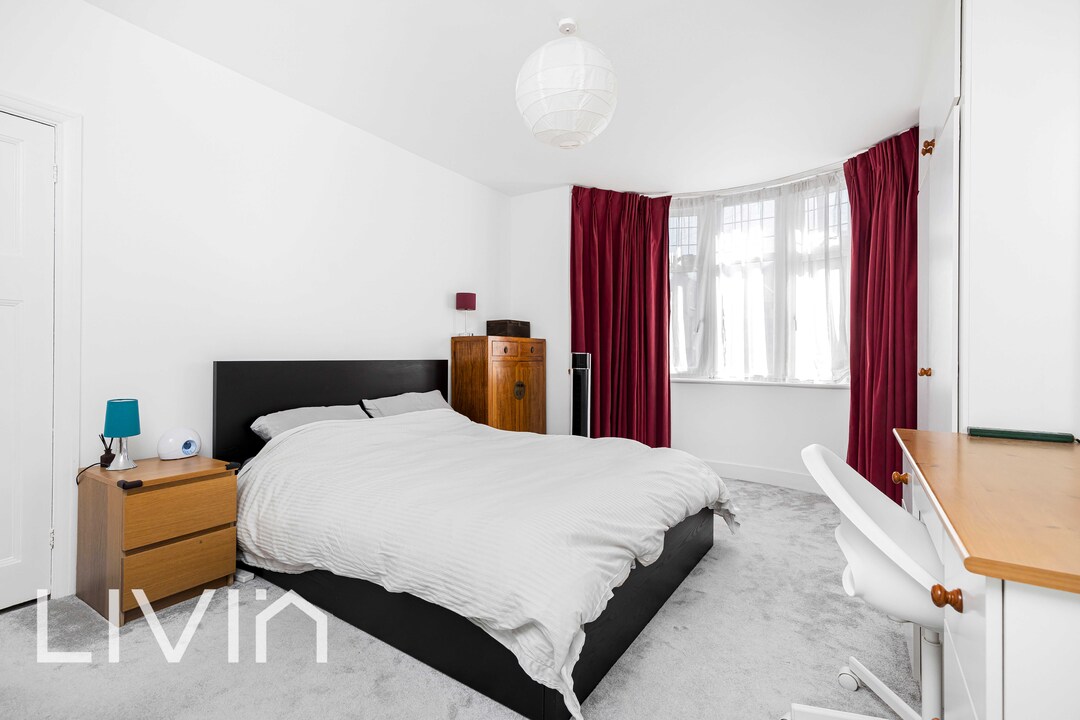 3 bed terraced house for sale in Waddon Road, Croydon 15