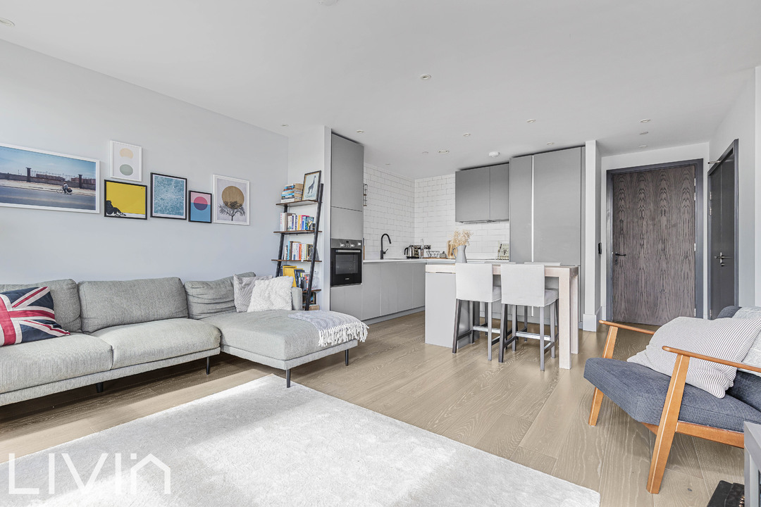 2 bed apartment for sale in High Street, Croydon 2