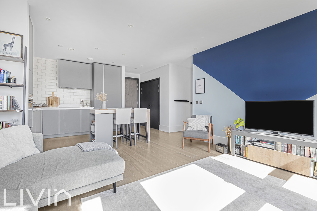 2 bed apartment for sale in High Street, Croydon 3