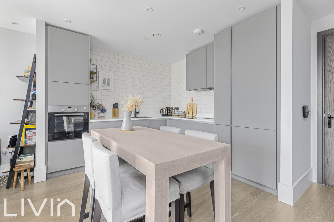 2 bed apartment for sale in High Street, Croydon  - Property Image 7