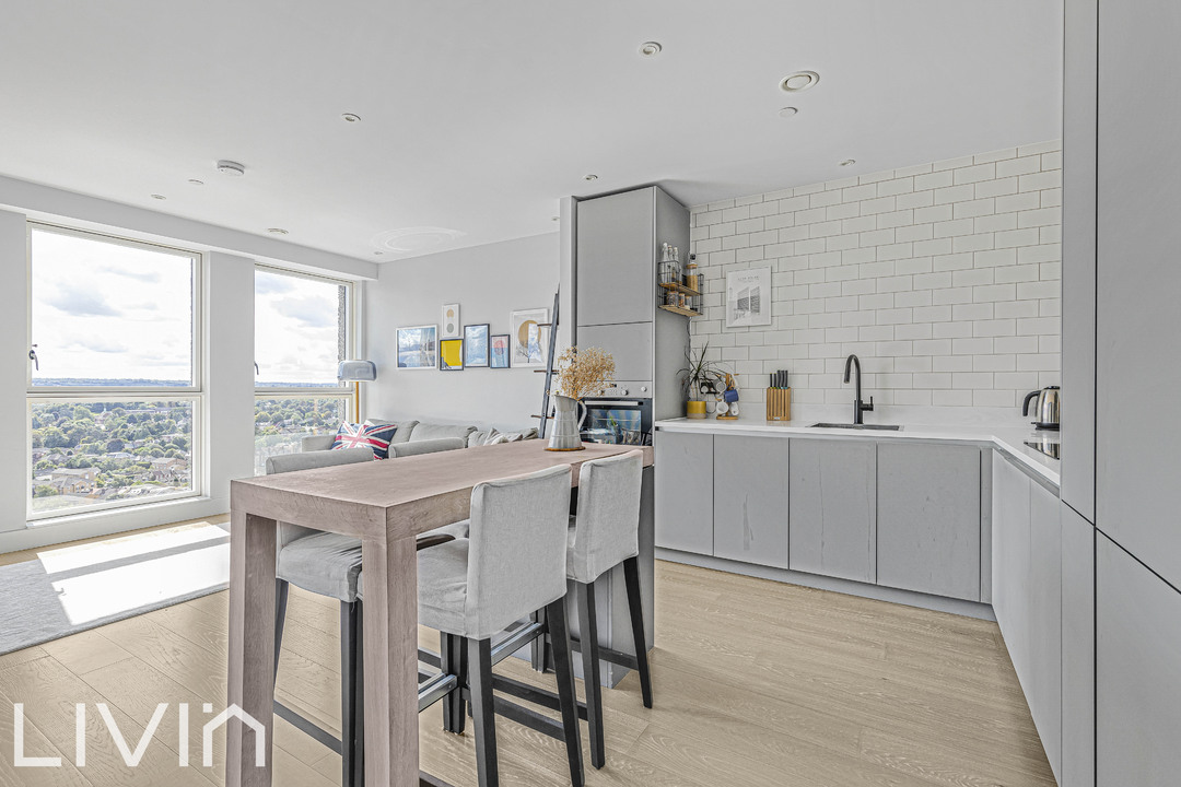 2 bed apartment for sale in High Street, Croydon 8