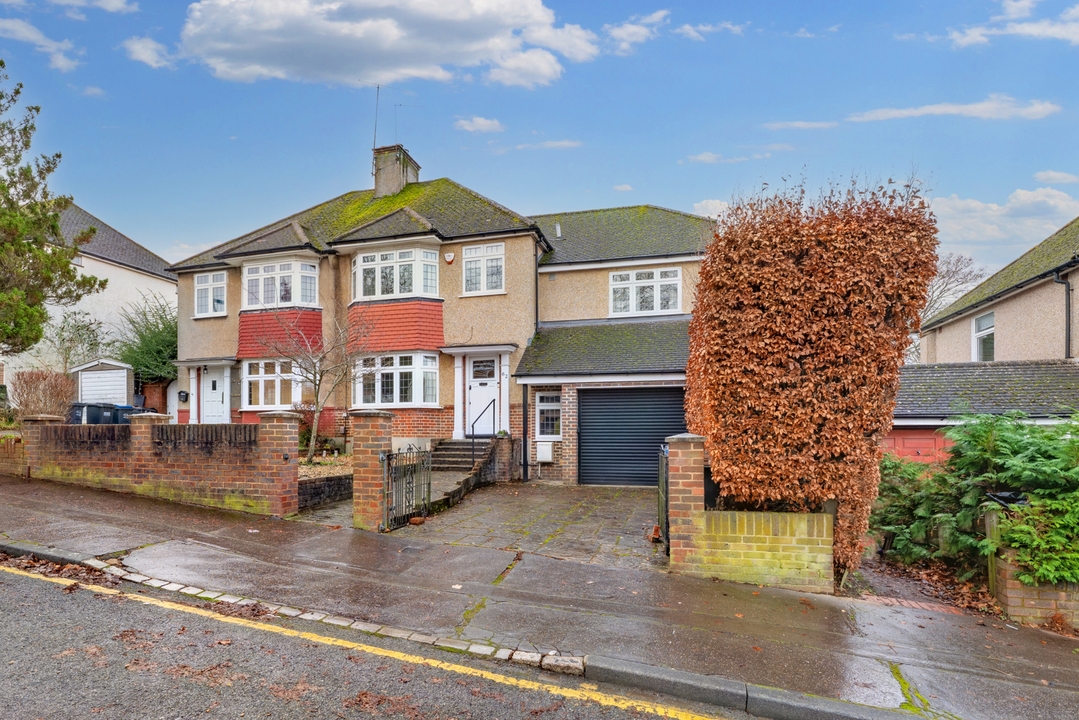 4 bed semi-detached house for sale in Crossways, South Croydon  - Property Image 1