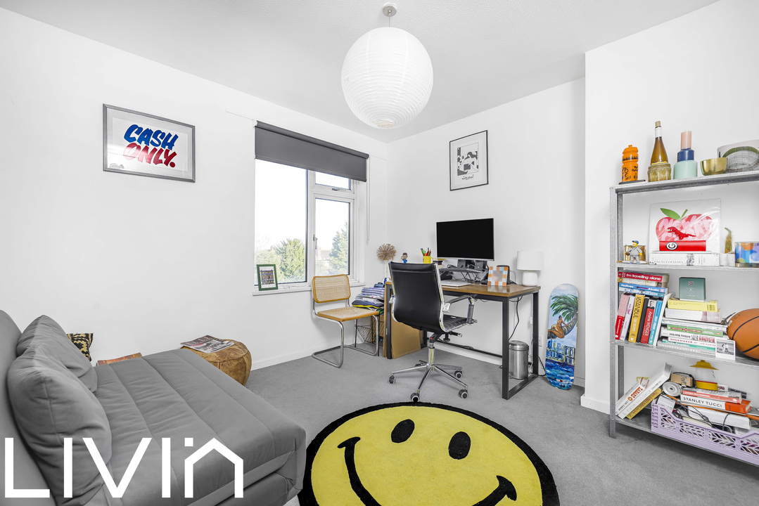 2 bed maisonette for sale in Turnpike Link, Croydon 6