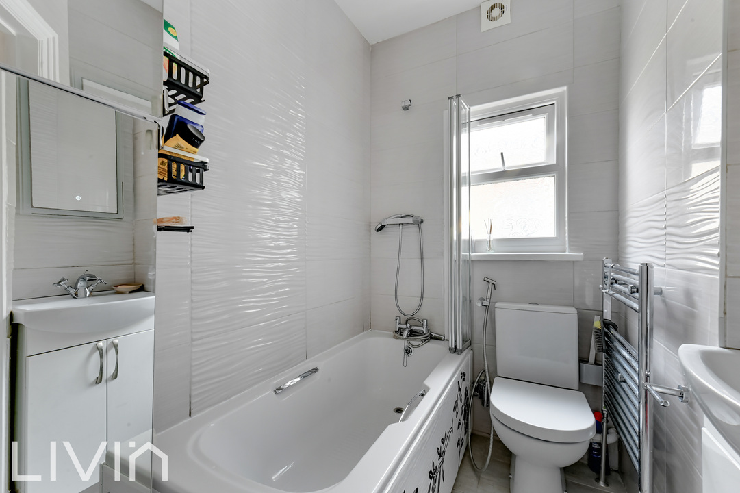 3 bed house for sale in Dewey Street, London  - Property Image 13
