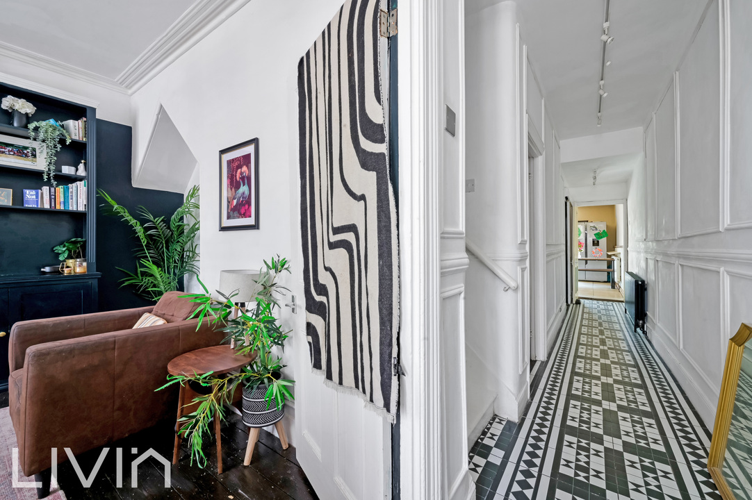 3 bed terraced house for sale in Amberley Grove, Croydon 7