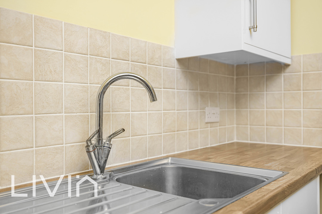 3 bed terraced house for sale in Seymour Villas, Crystal Palace 9