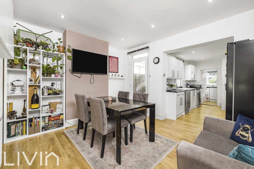 2 bed terraced house for sale in Tanfield Road, Croydon  - Property Image 6