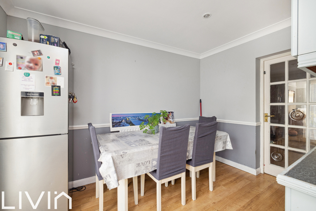 3 bed terraced house for sale in Bredon Road, Croydon  - Property Image 8