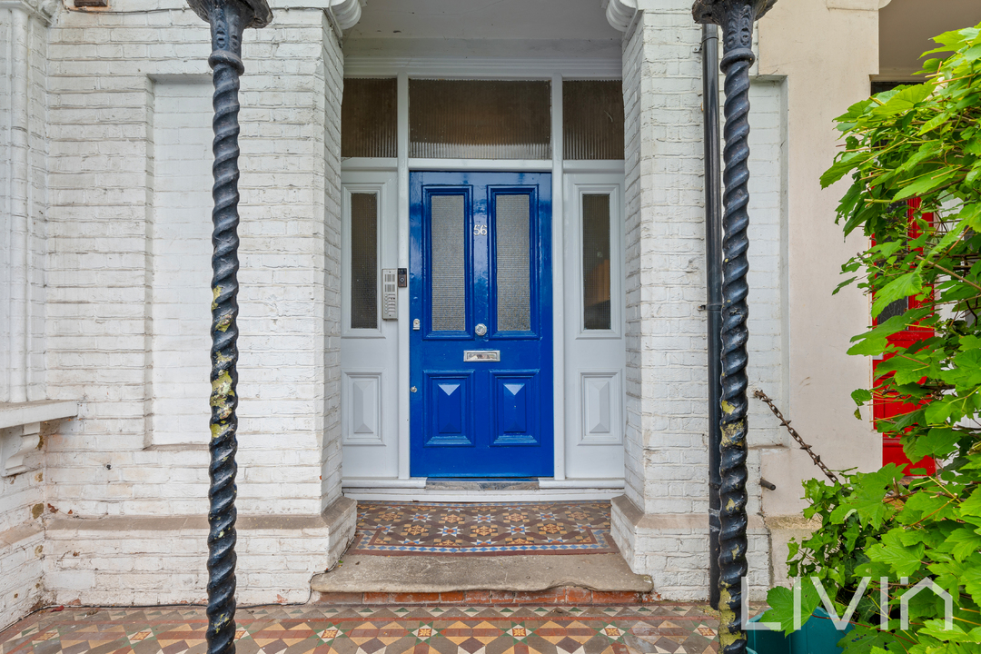 1 bed apartment for sale in Croham Road, South Croydon 1