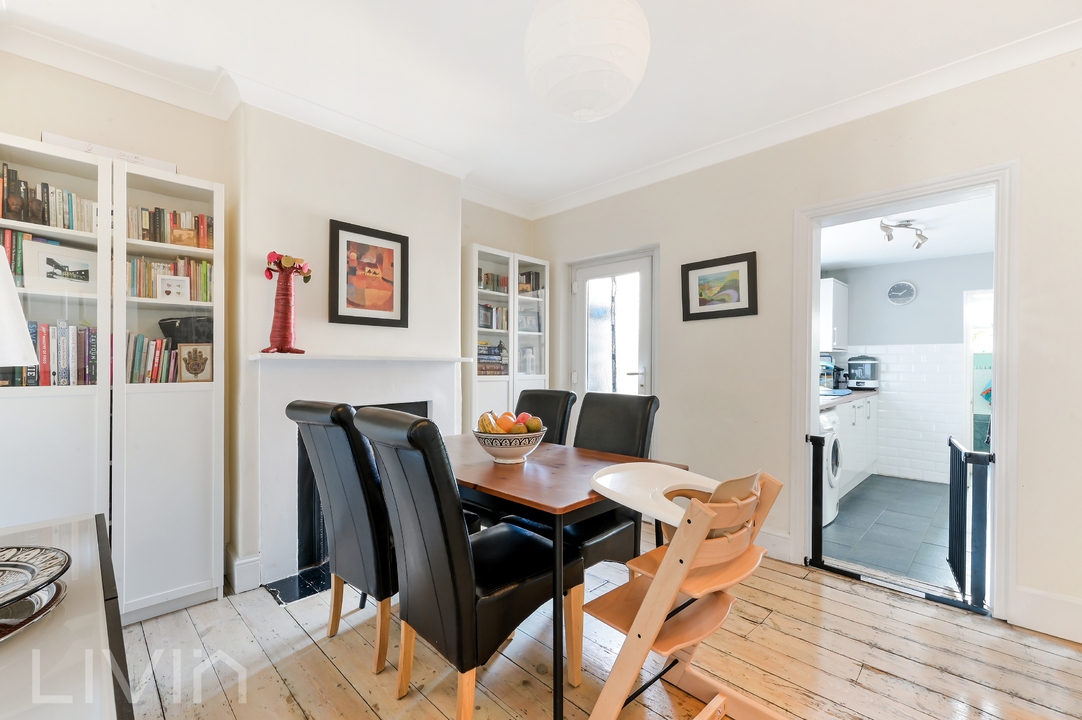 2 bed terraced house for sale in Lower Coombe Street, Croydon  - Property Image 2