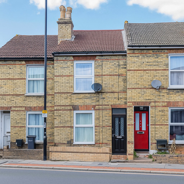 2 bed terraced house for sale in Lower Coombe Street, Croydon  - Property Image 10