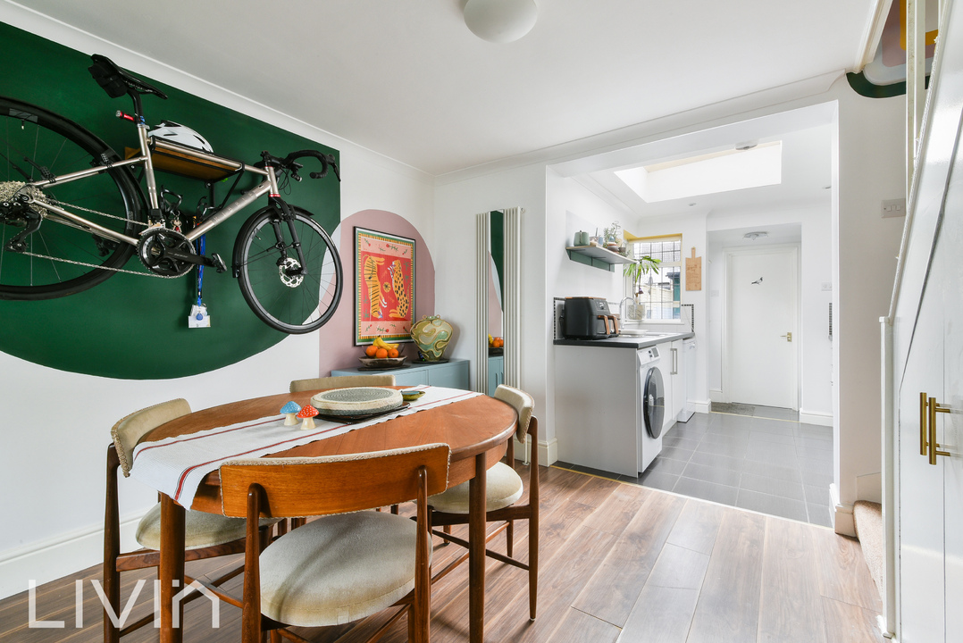 2 bed house for sale in West Street, Croydon 3